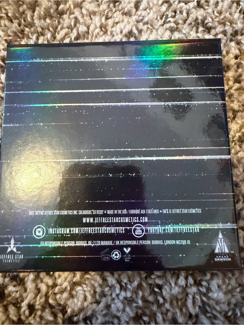 Jeffree Star Mini Controversy Eyeshadow Palette - Black Holographic